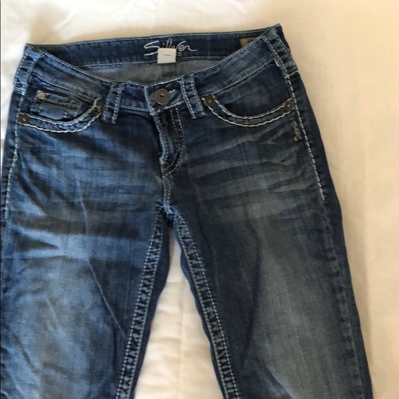 Silver Jeans - Picture 1 of 5